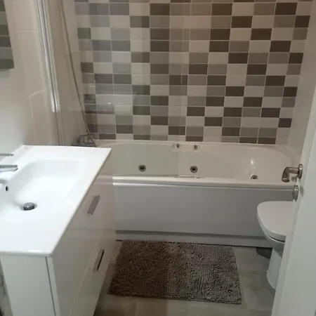 Apartment Casa Lola *